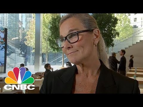 Apple Retail Chief Angela Ahrendts: We Will Not Upsell Customers To The iPhone X | CNBC